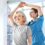 Prevenire l'osteoporosi nelle donne in menopausa con l'Omeopatia