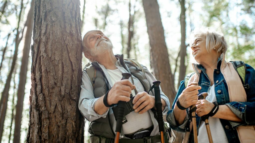 Invecchiamento attivo: l'escursionismo come stile di vita