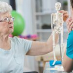 Prevenire l'osteoporosi con metodi naturali