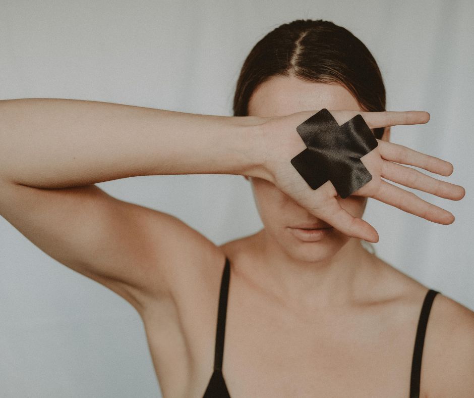 Violenza e DNA: le impronte invisibili del trauma sulle donne