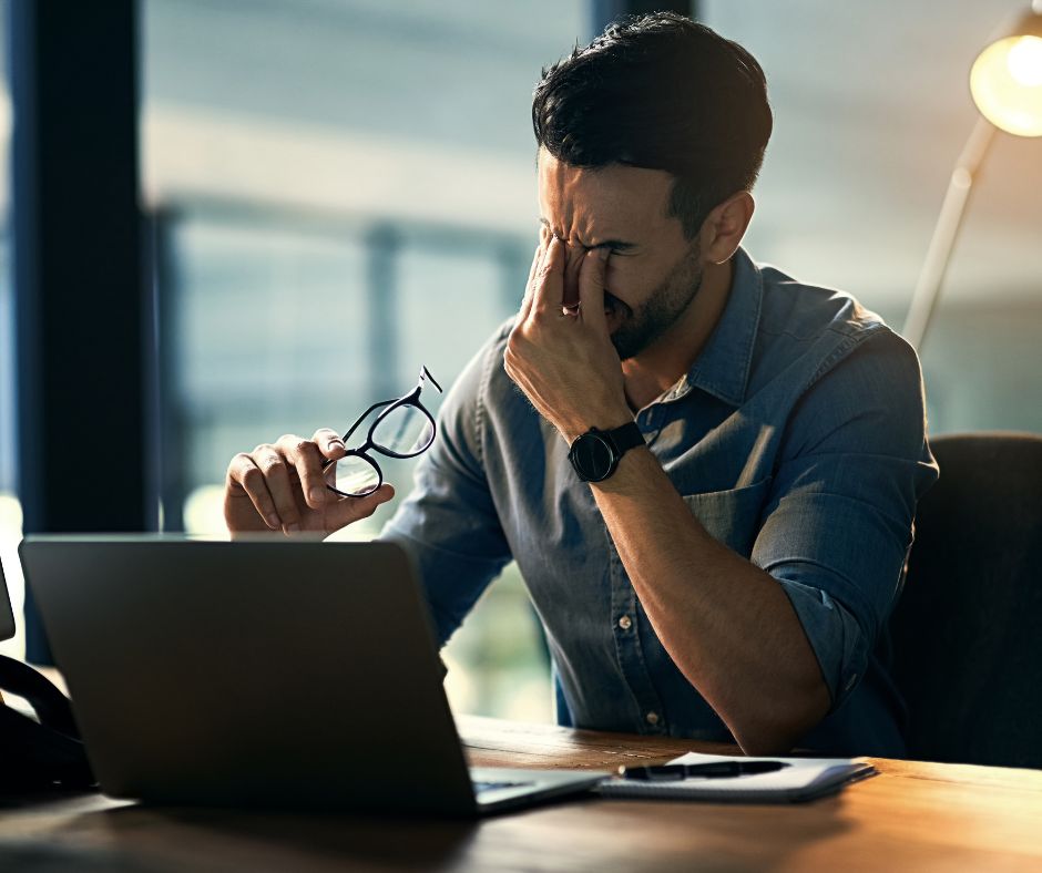 Stress digitale e insonnia da schermo: l’Omeopatia può aiutare